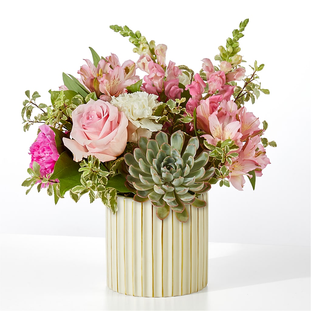 Magenta Musings Bouquet – Meramec Florist, Steelville MO