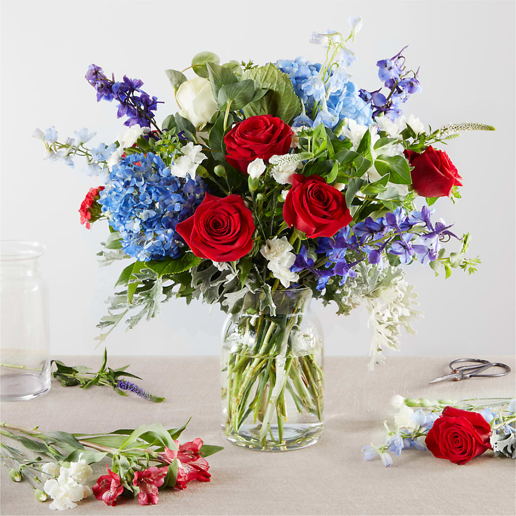 Star Spangled - A Florist Original – Meramec Florist, Steelville MO
