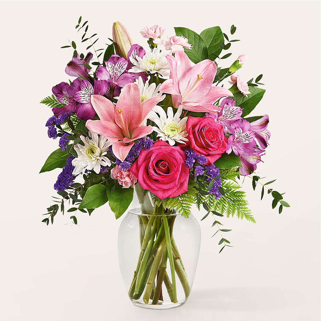 Lace & Pearls Bouquet – Meramec Florist, Steelville MO
