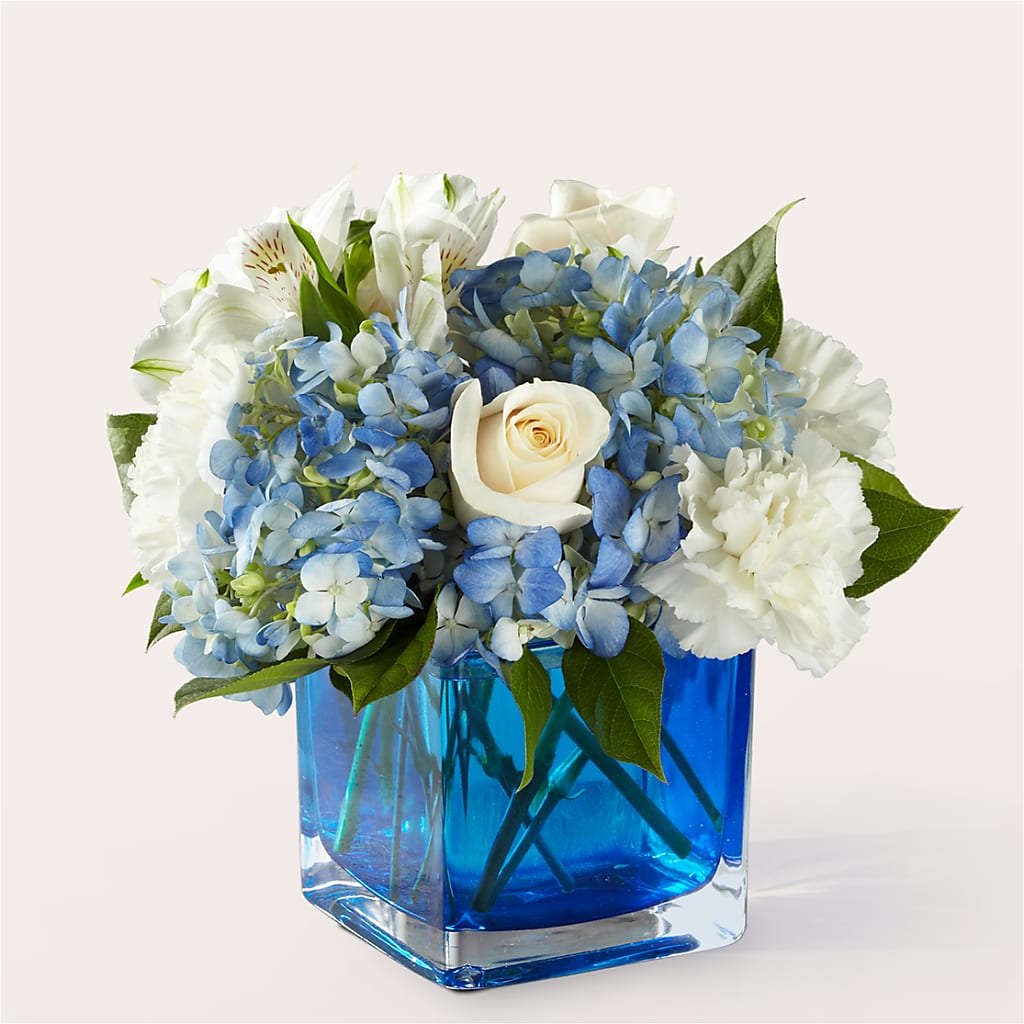 Soothing Waters Bouquet – Meramec Florist, Steelville MO