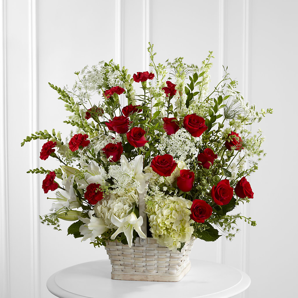 In Loving Memory Arrangement – Meramec Florist, Steelville MO