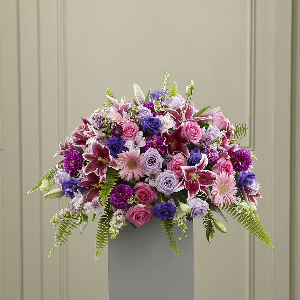 Fare Thee Well Pedestal – Meramec Florist, Steelville MO