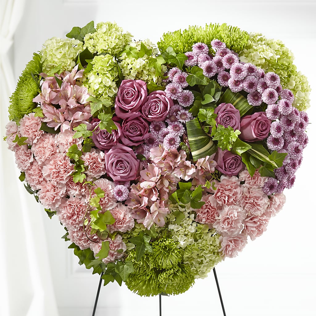 Heartwarming Standing Heart – Meramec Florist, Steelville MO