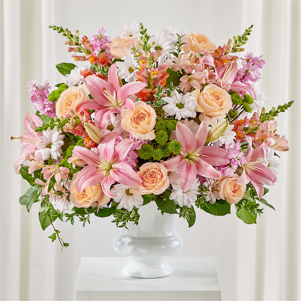 Heartfelt Gesture Urn Arrangement – Meramec Florist, Steelville MO