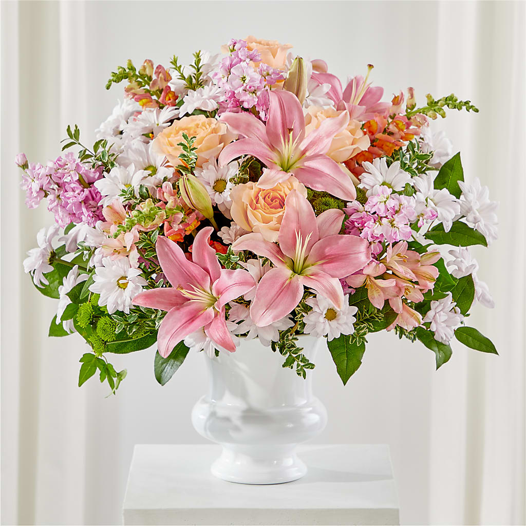 Heartfelt Gesture Urn Arrangement – Meramec Florist, Steelville MO