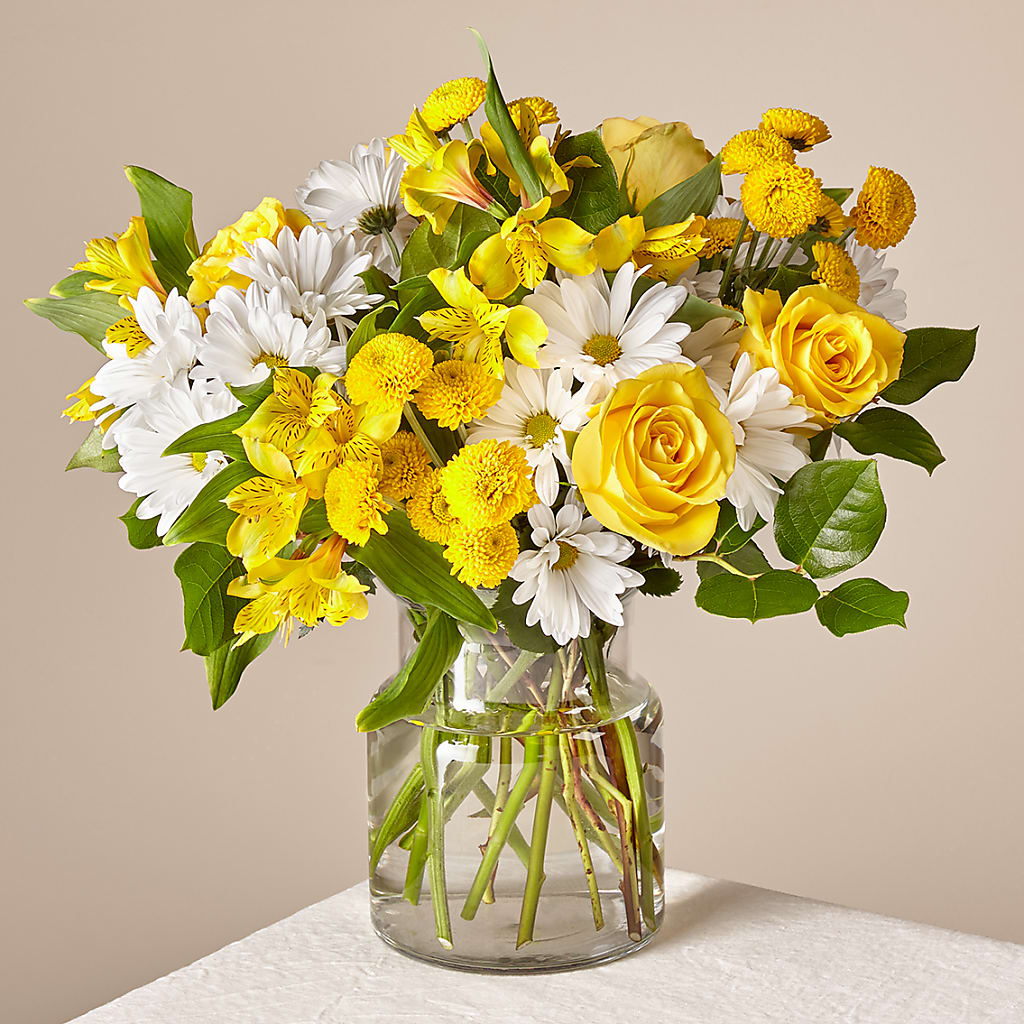 Sunny Sentiments Bouquet – Meramec Florist, Steelville MO