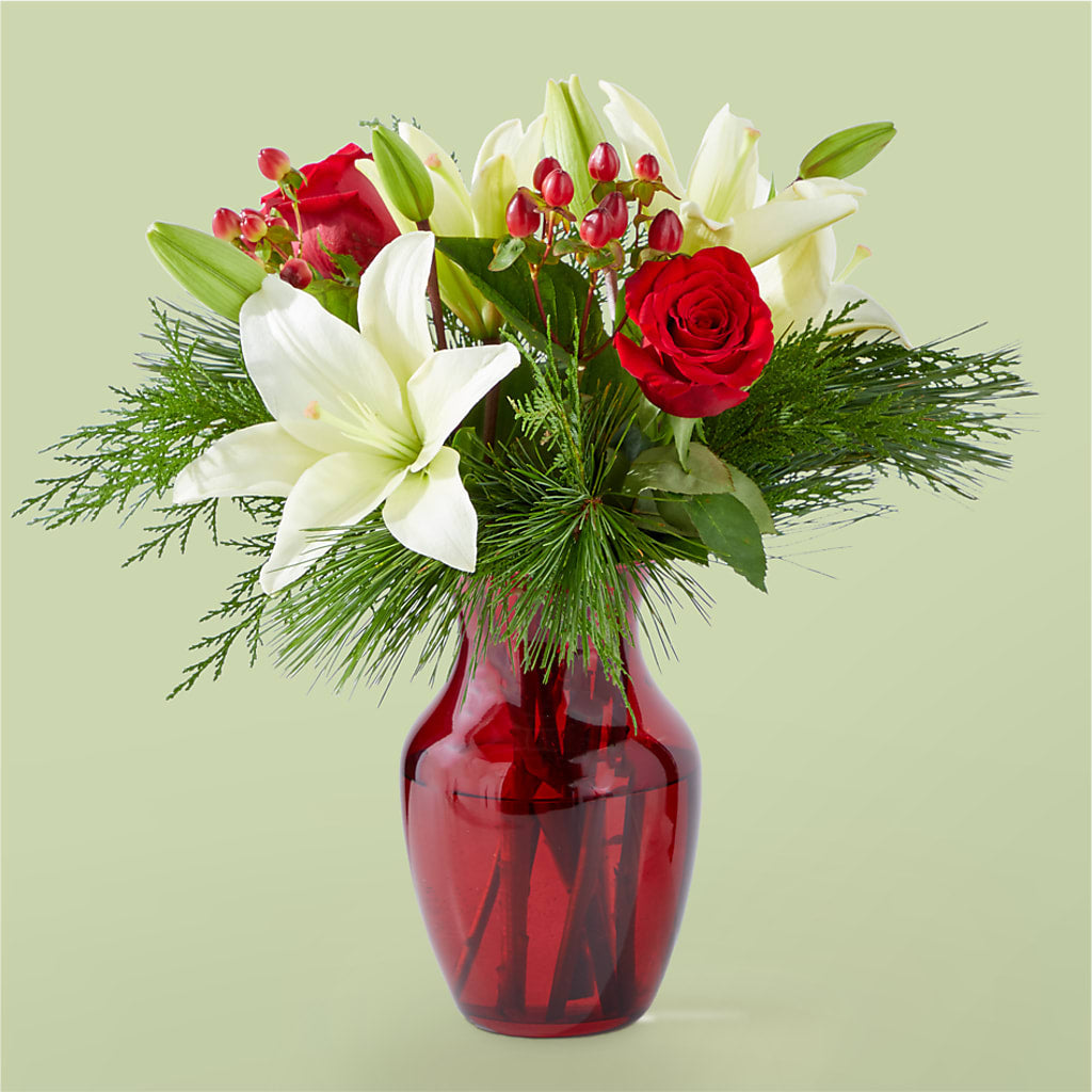 Evergreen Delight Bouquet – Meramec Florist, Steelville MO