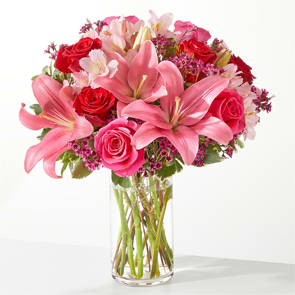 Lucky in Love Bouquet – Meramec Florist, Steelville MO