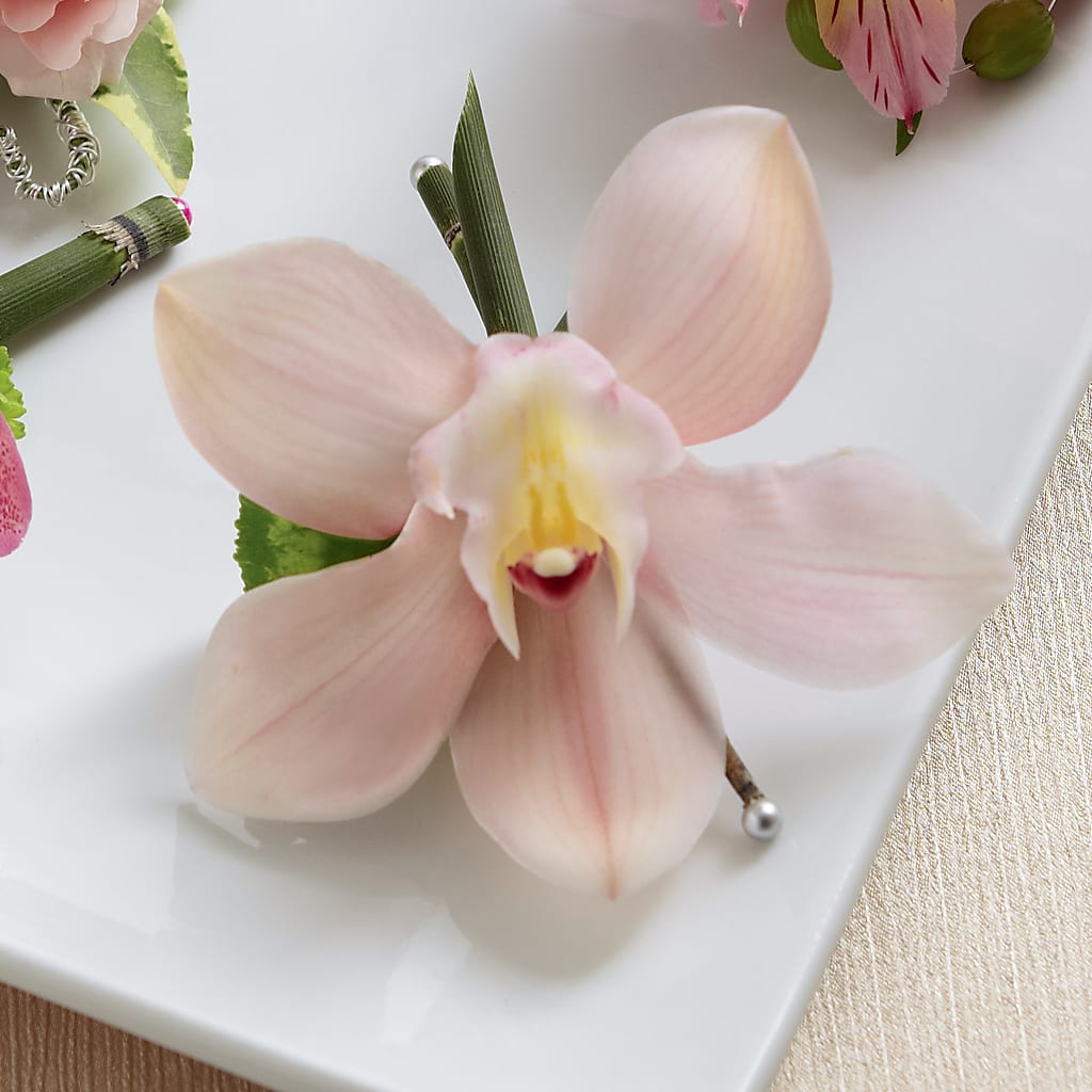 Pink Cymbidium Boutonniere – Meramec Florist, Steelville MO