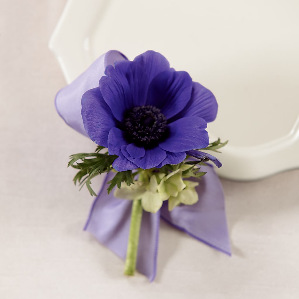 Purple Passion Boutonniere – Meramec Florist, Steelville MO