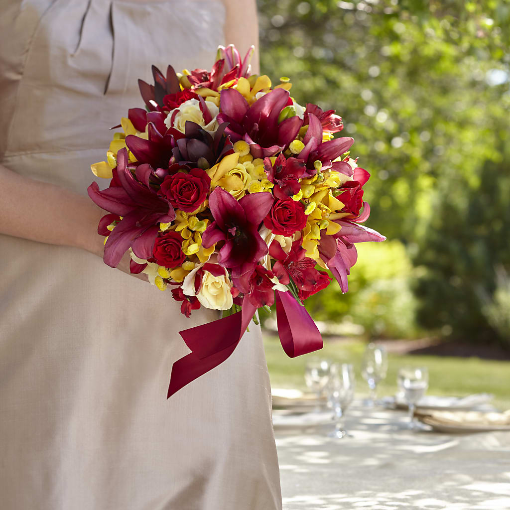 Sunningdale Bouquet – Meramec Florist, Steelville MO