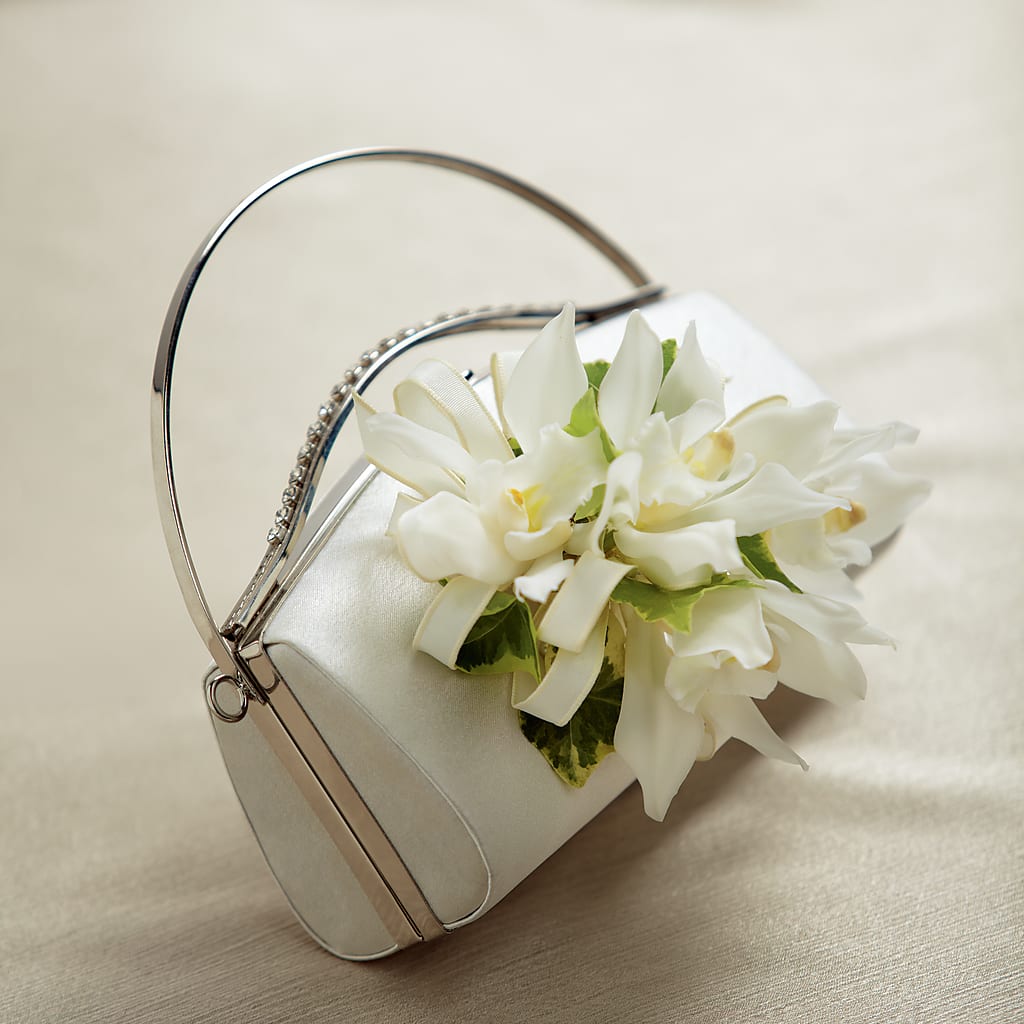 White Purse Decor – Meramec Florist, Steelville MO