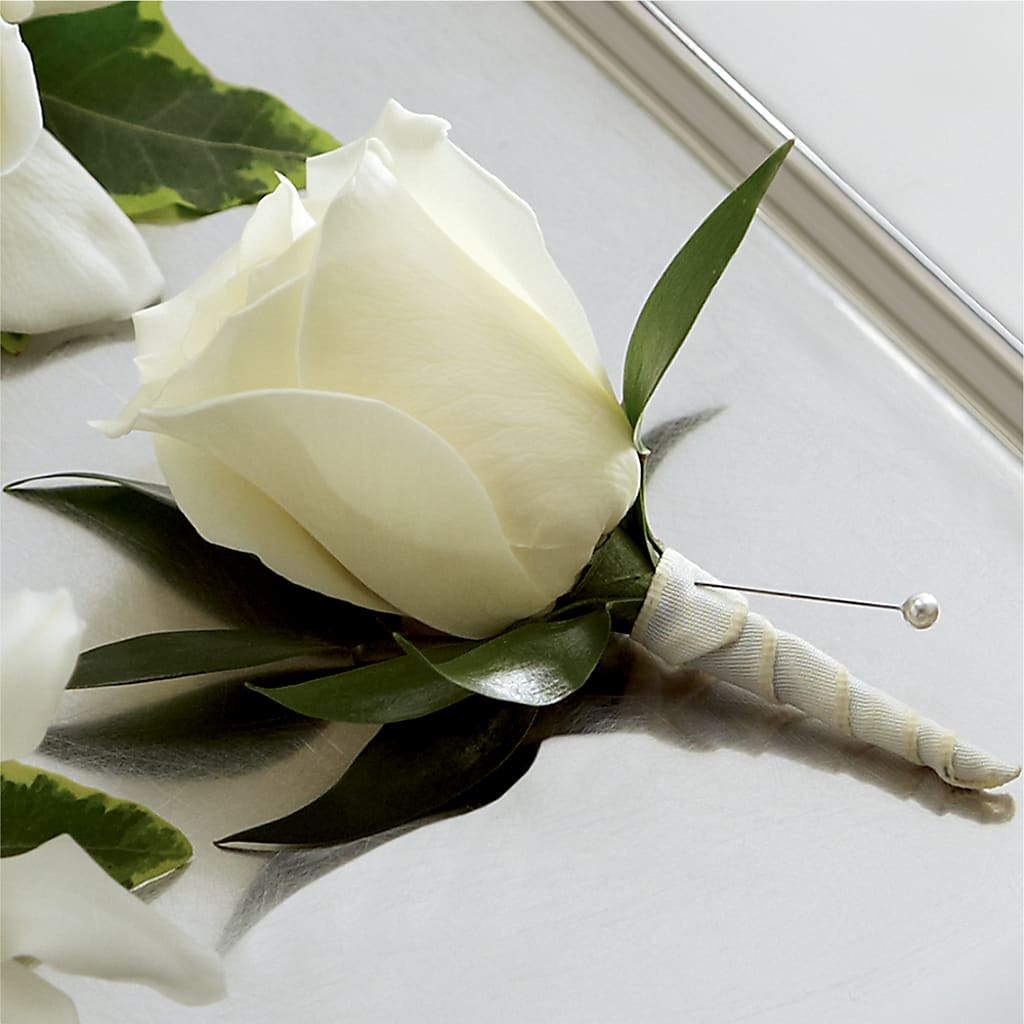 White Rose Boutonniere – Meramec Florist, Steelville MO