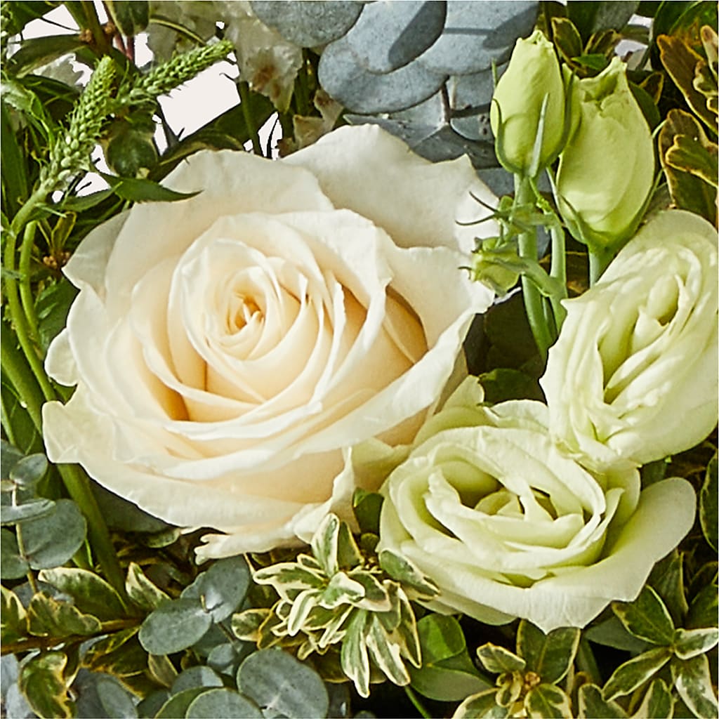 Cashmere Bouquet –  Meramec Florist, Steelville MO