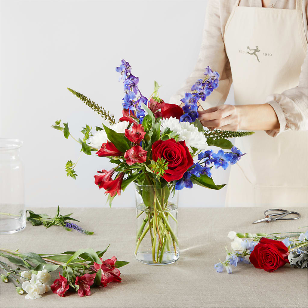 Star Spangled - A Florist Original –  Meramec Florist, Steelville MO