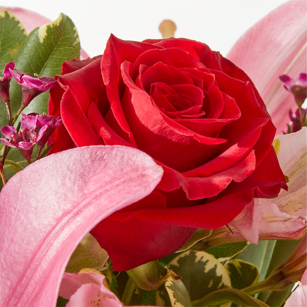 Lucky in Love Bouquet –  Meramec Florist, Steelville MO