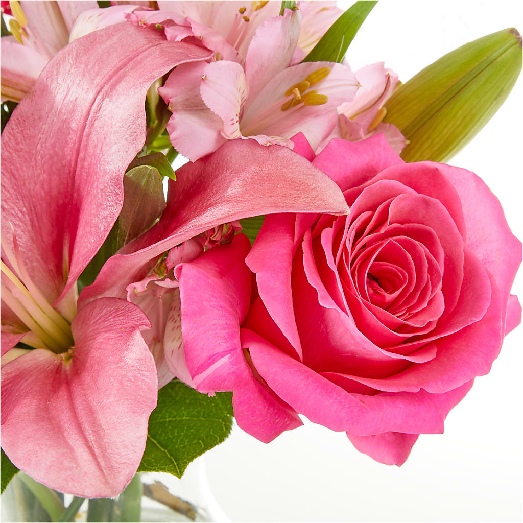Lots of Love Bouquet –  Meramec Florist, Steelville MO