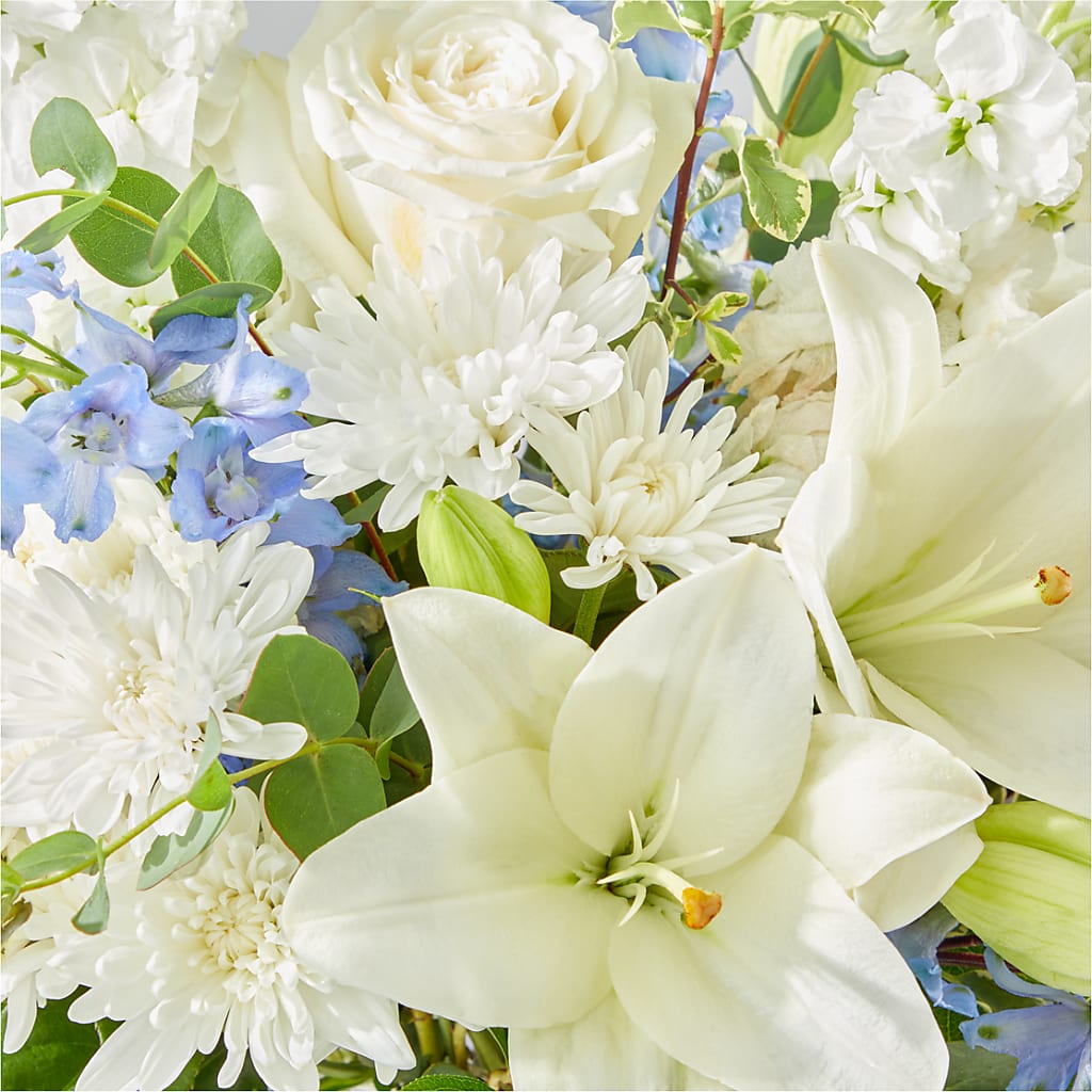 Peace of Mind Bouquet –  Meramec Florist, Steelville MO