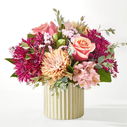 Berry Cobbler Bouquet with Ivory Vase –  Meramec Florist, Steelville MO