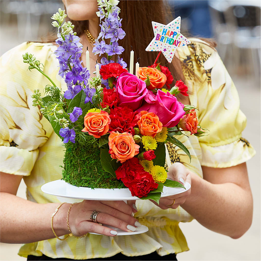 Best Year Yet Floral Cake –  Meramec Florist, Steelville MO