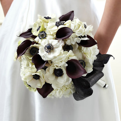To Have and To Hold Bouquet –  Meramec Florist, Steelville MO