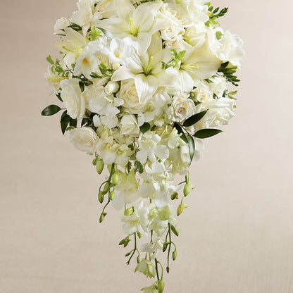 White Wonders Bouquet –  Meramec Florist, Steelville MO